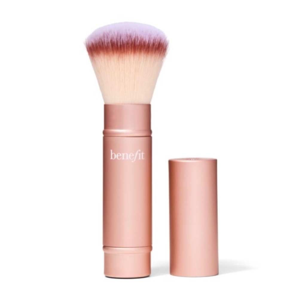 Benefit Multitasking Cheek Brush Retractable